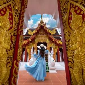 Tourist Visiting At Wat Khua Khrae In Chiang Rai, Thailand.