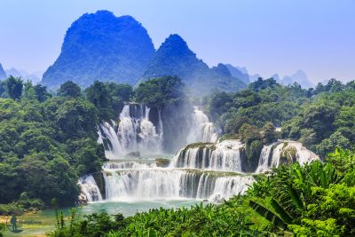 Vacation Majestic Summer Scenic China Wet